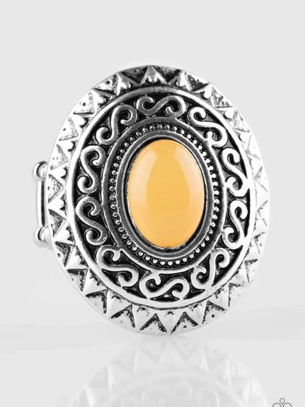 Paparazzi Jewelry Accessories - Hello, Sunshine - Yellow Ring - Vintage
